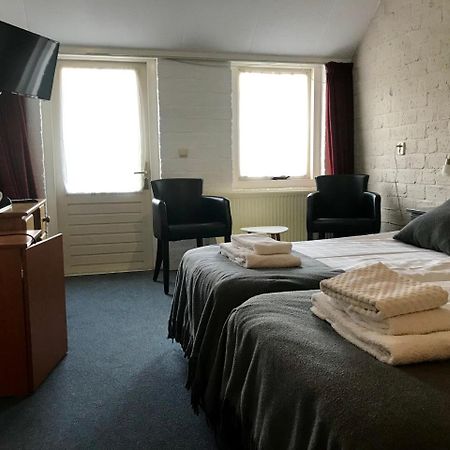 Boerderij Welgelegen Hotell Harich Exteriör bild